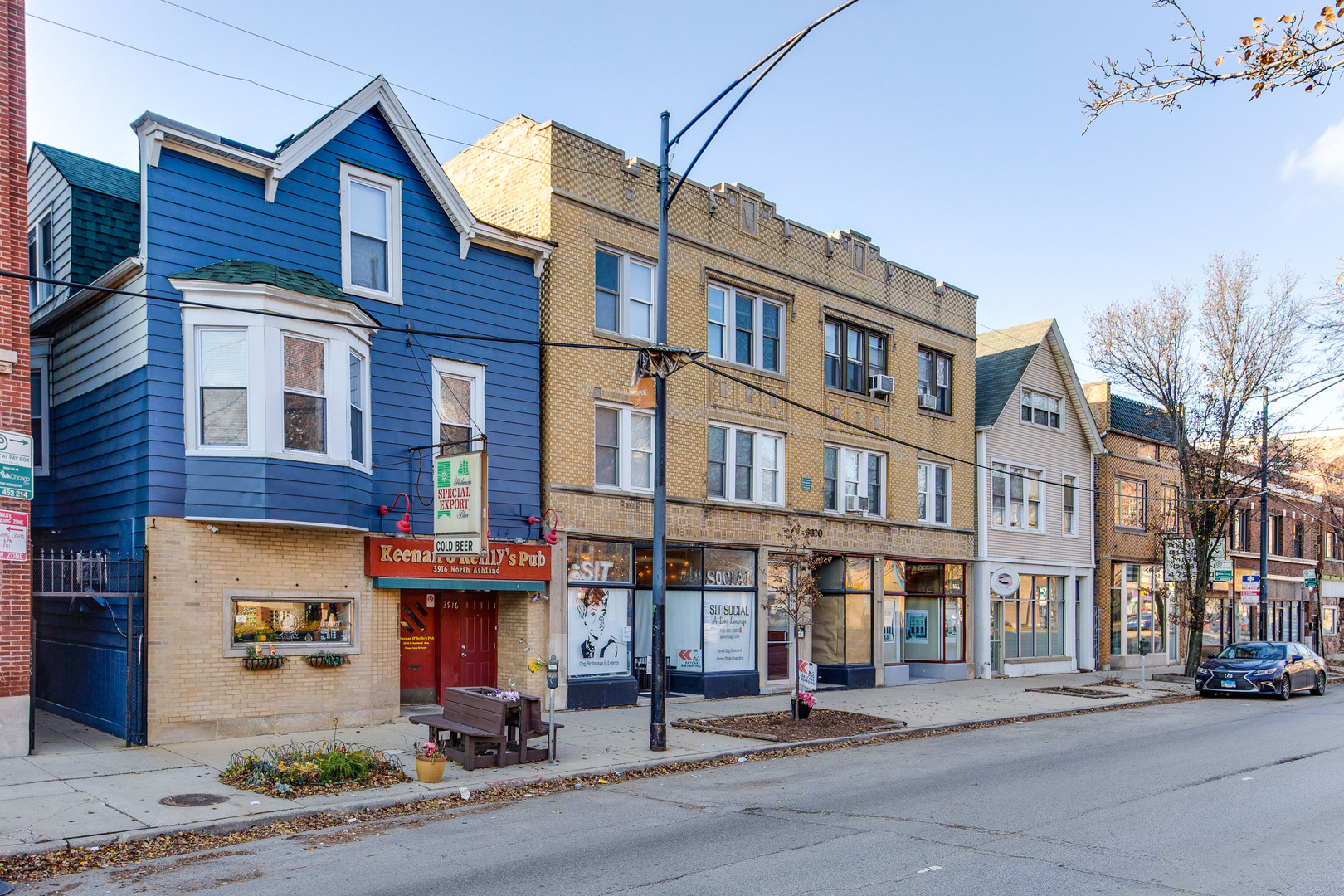 3916 N Ashland Avenue Property Photo 1