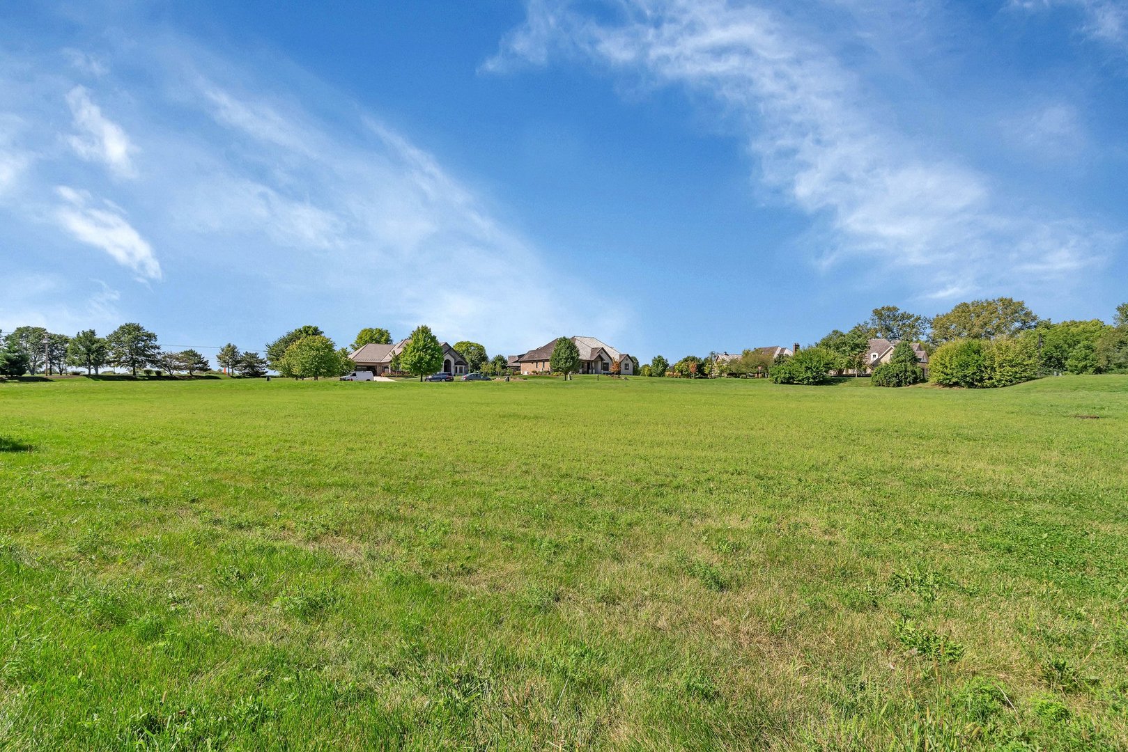 24822 W Wildberry Court Property Photo 4