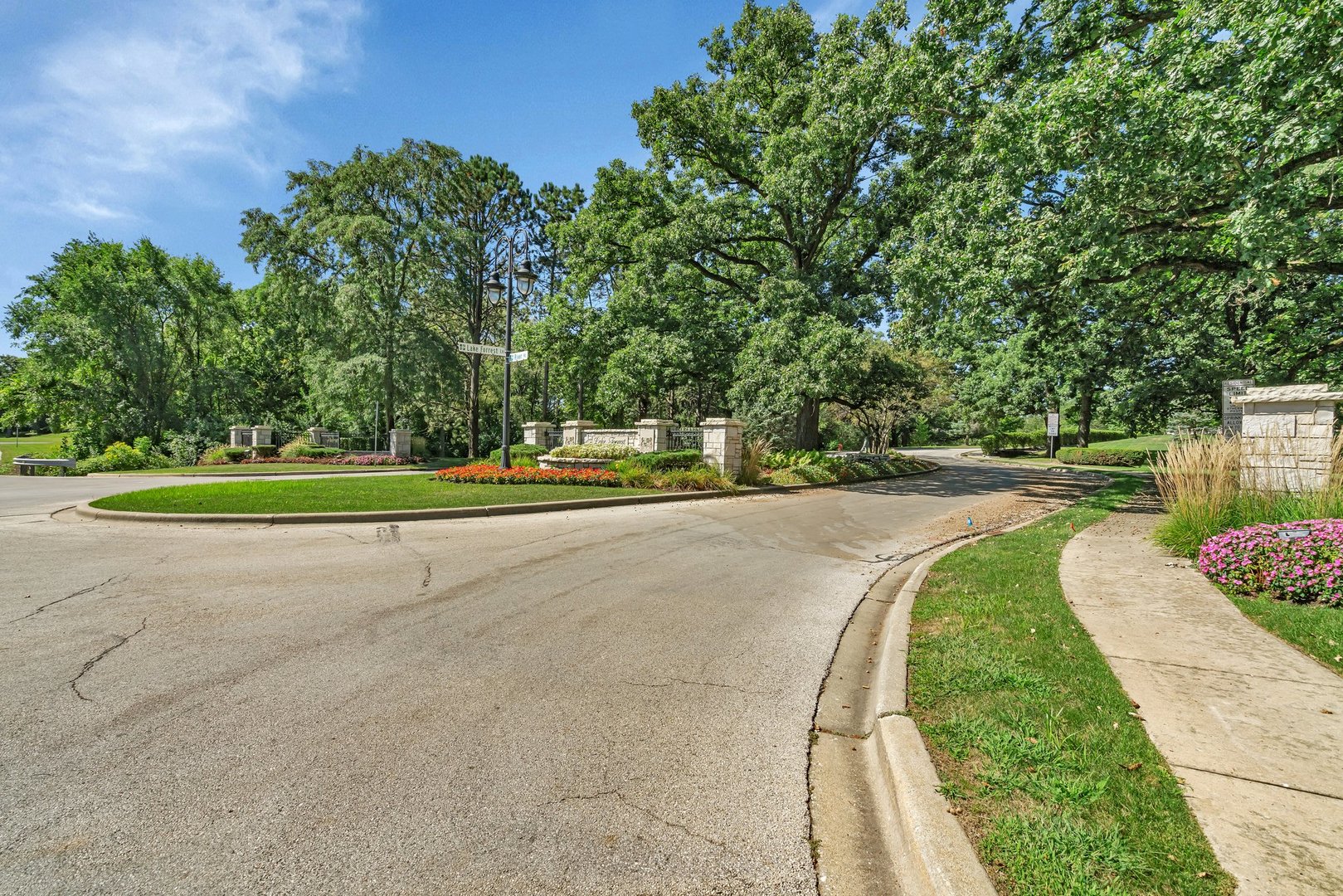 24822 W Wildberry Court Property Photo 8