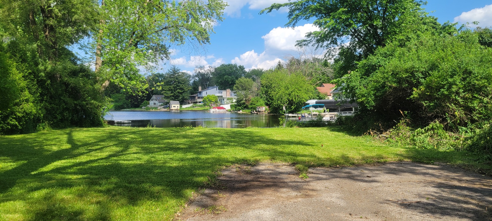228 South Shore Drive Property Photo 6