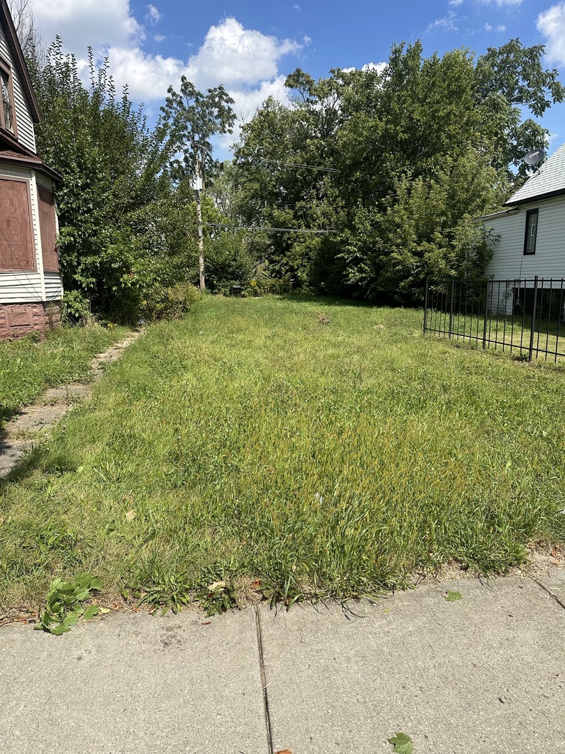 34 W 112th Street Property Photo 2
