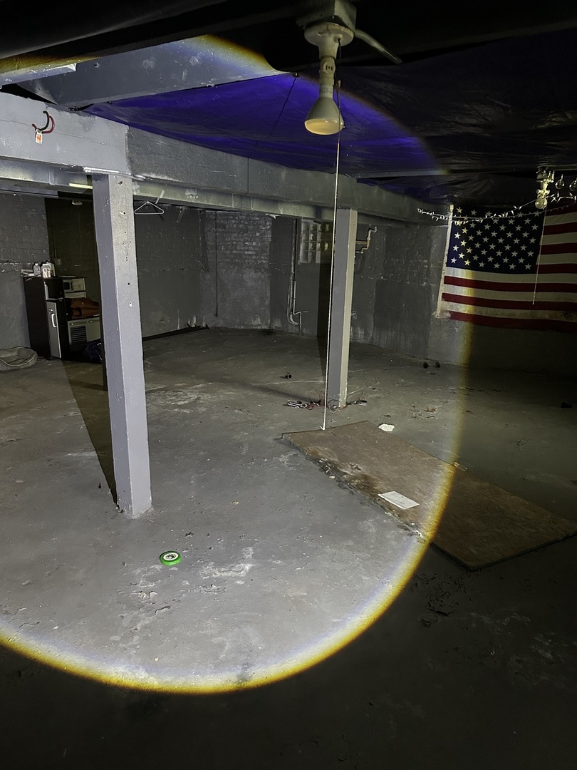 11807 S Peoria Street Property Photo 7