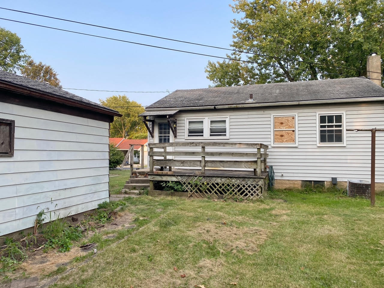 704 6th Avenue Property Photo 9