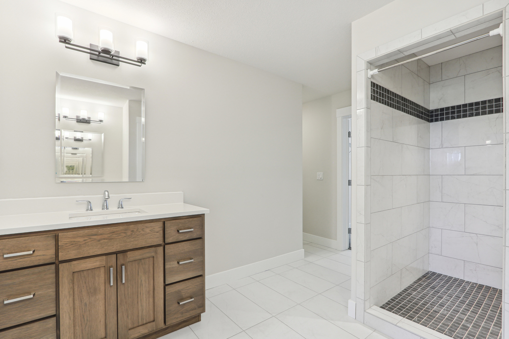 4812 Oakdale Drive Property Photo 24