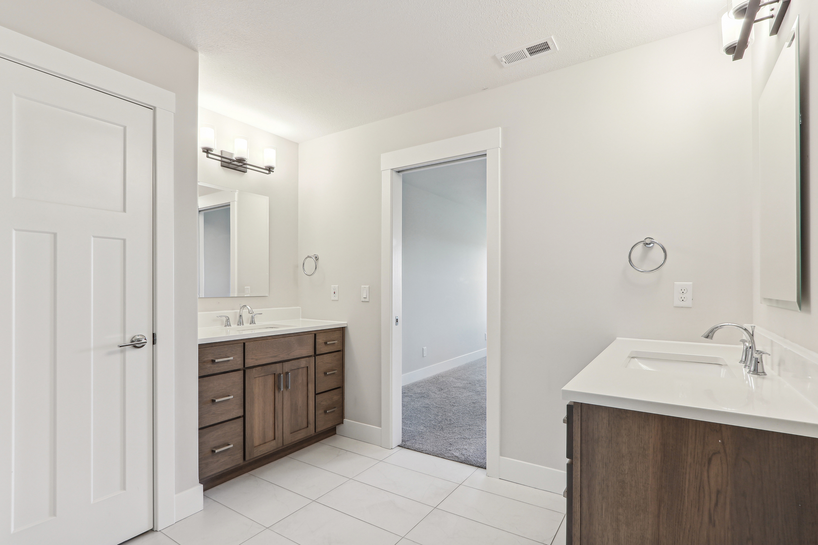 4812 Oakdale Drive Property Photo 25