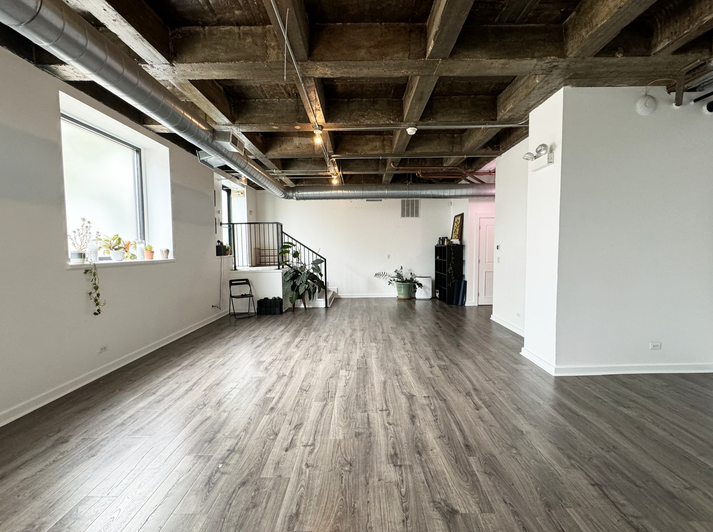 1309 N Ashland Avenue C1n Property Photo 4