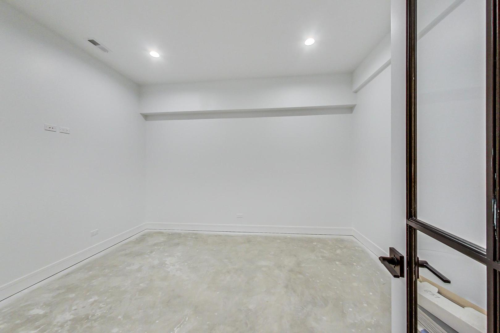 172 E Crescent Avenue Property Photo 51