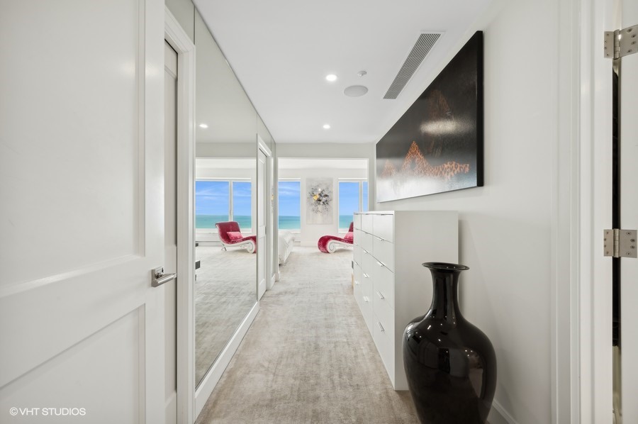 161 E Chicago Avenue 50a Property Photo 10