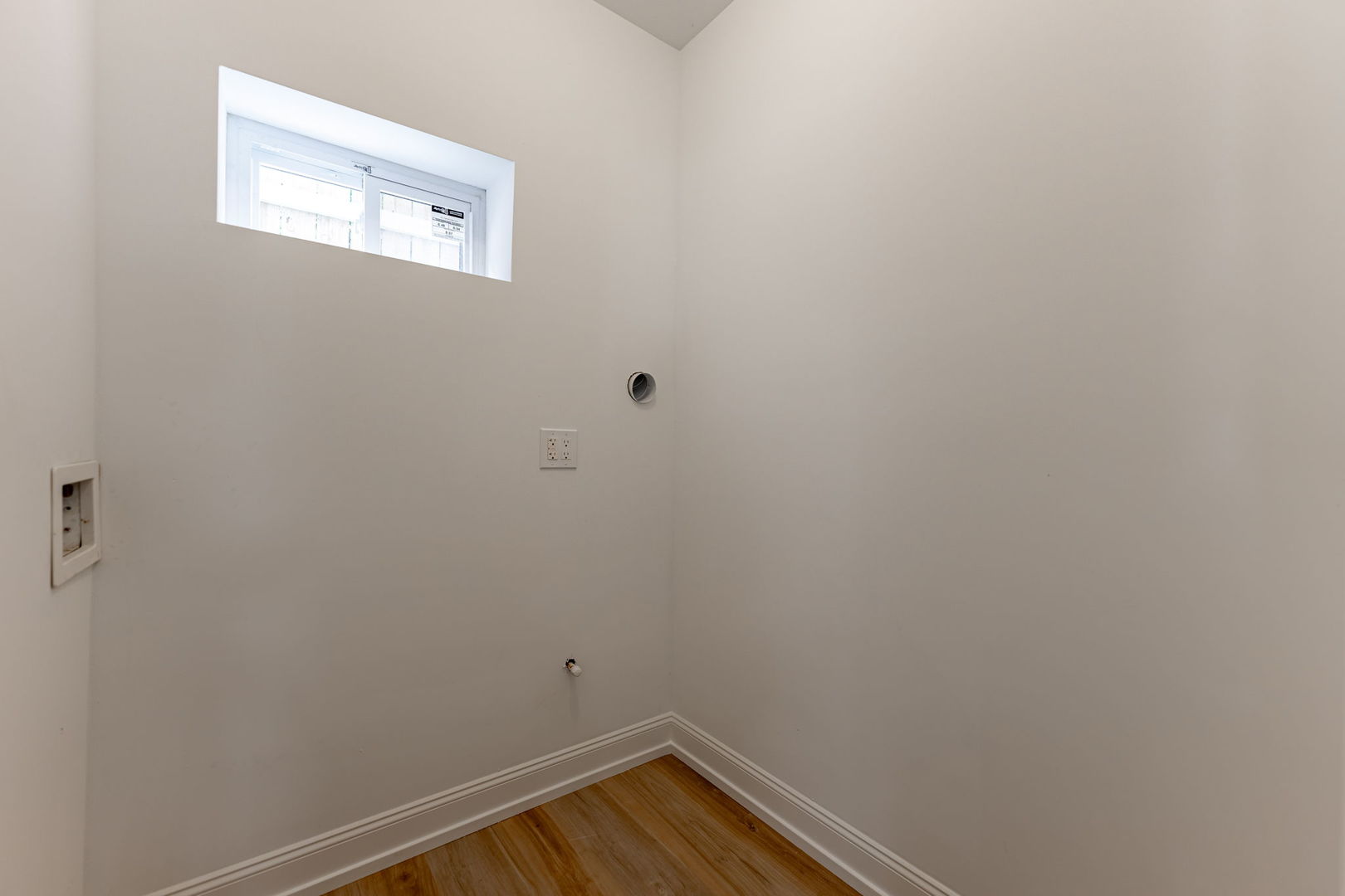 8241 S Lasalle Street Property Photo 26