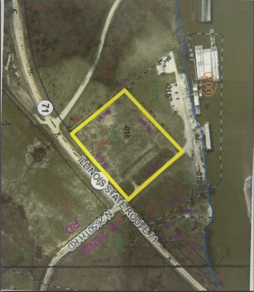 1489 E Il St Route 71 Street Property Photo 2