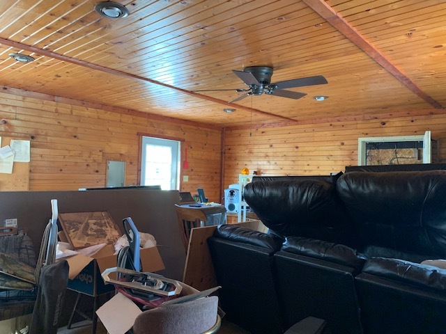 441 Crotty Lane Property Photo 28