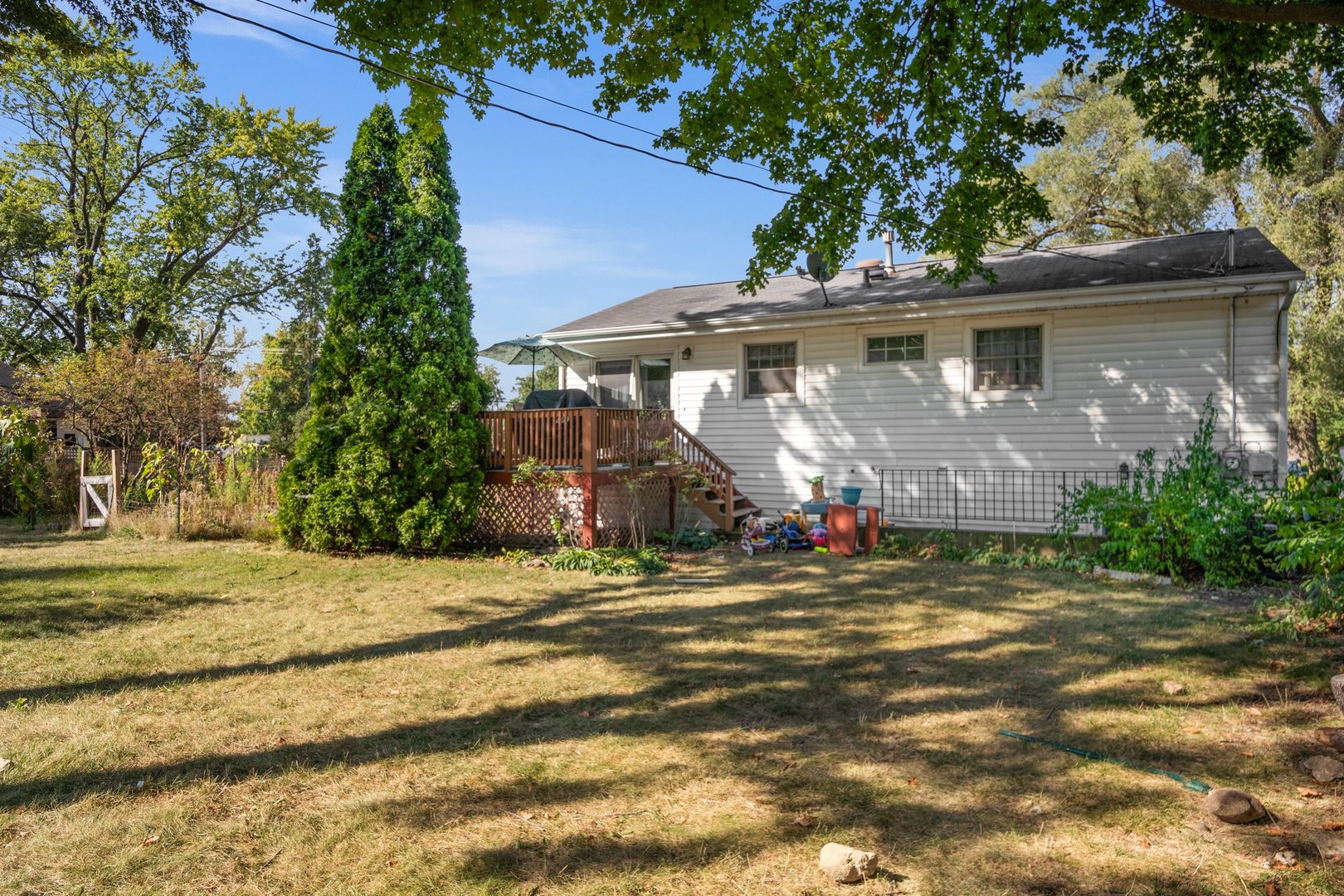 839-835 N Bennett Street Property Photo 20