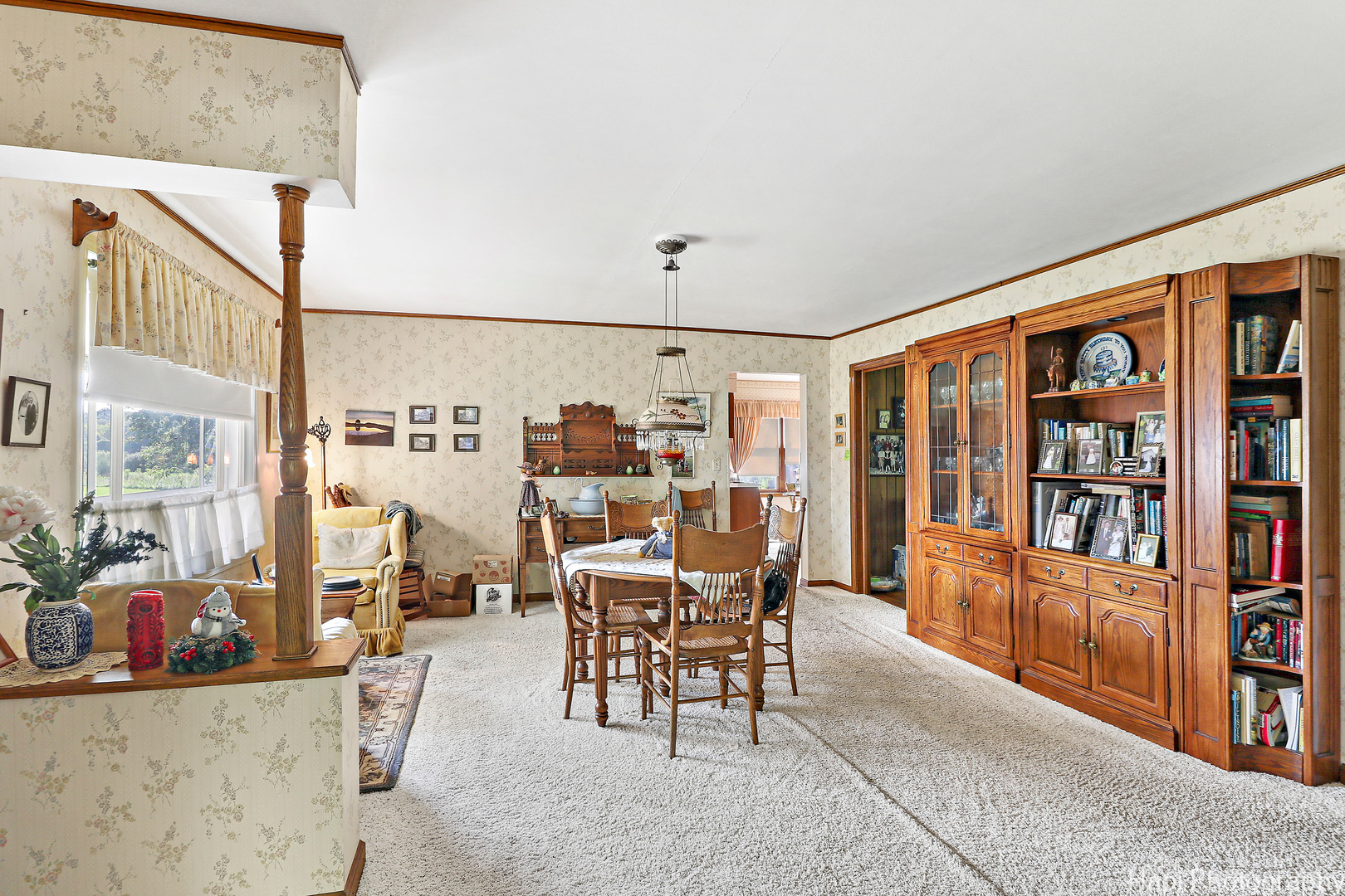 42008 N Delany Road Property Photo 10