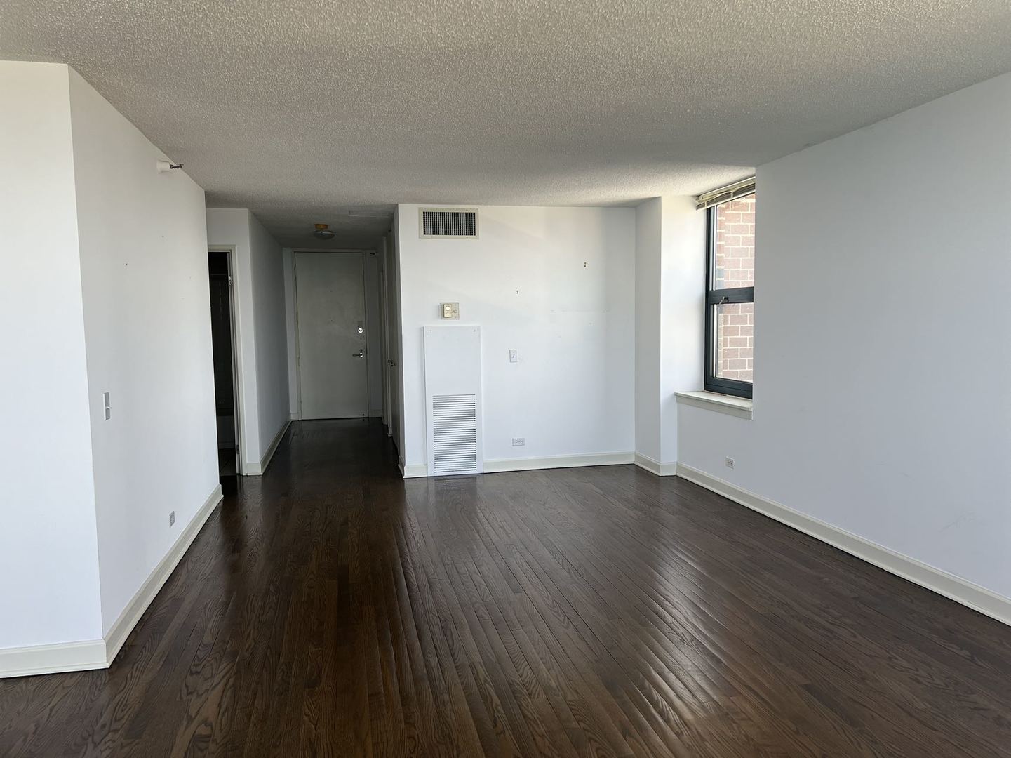 3660 N Lake Shore Drive 4702 Property Photo 7