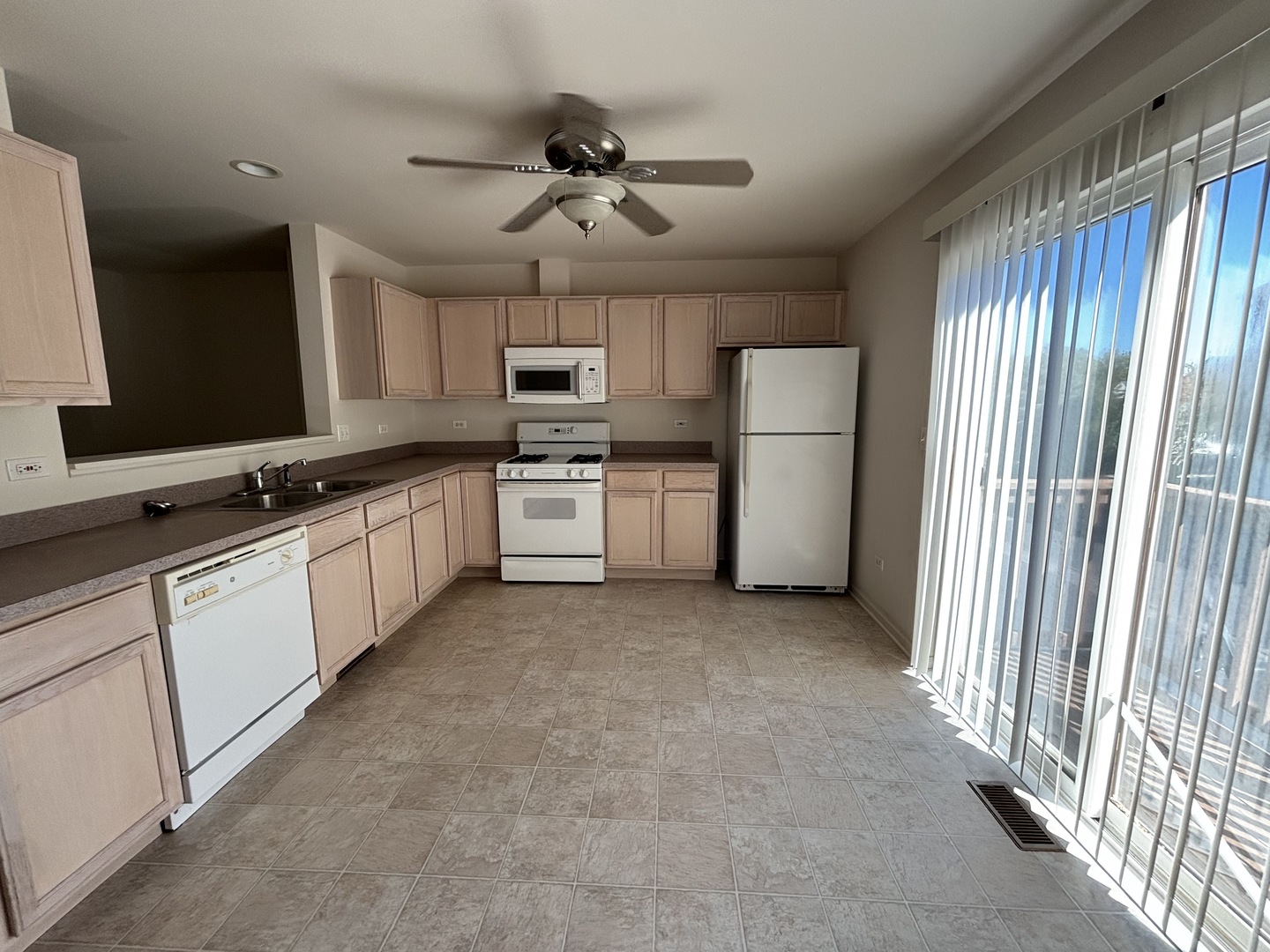 34399 Aster Court Property Photo 6
