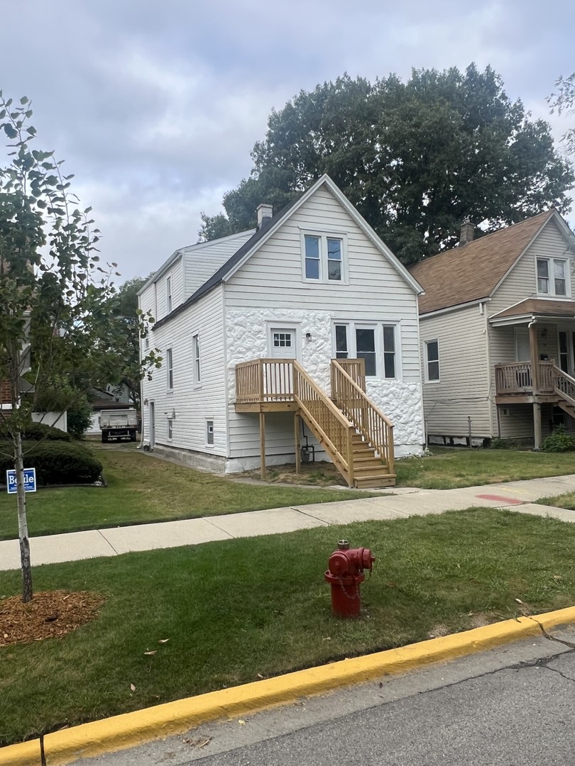 10728 S La Salle Street Property Photo 1