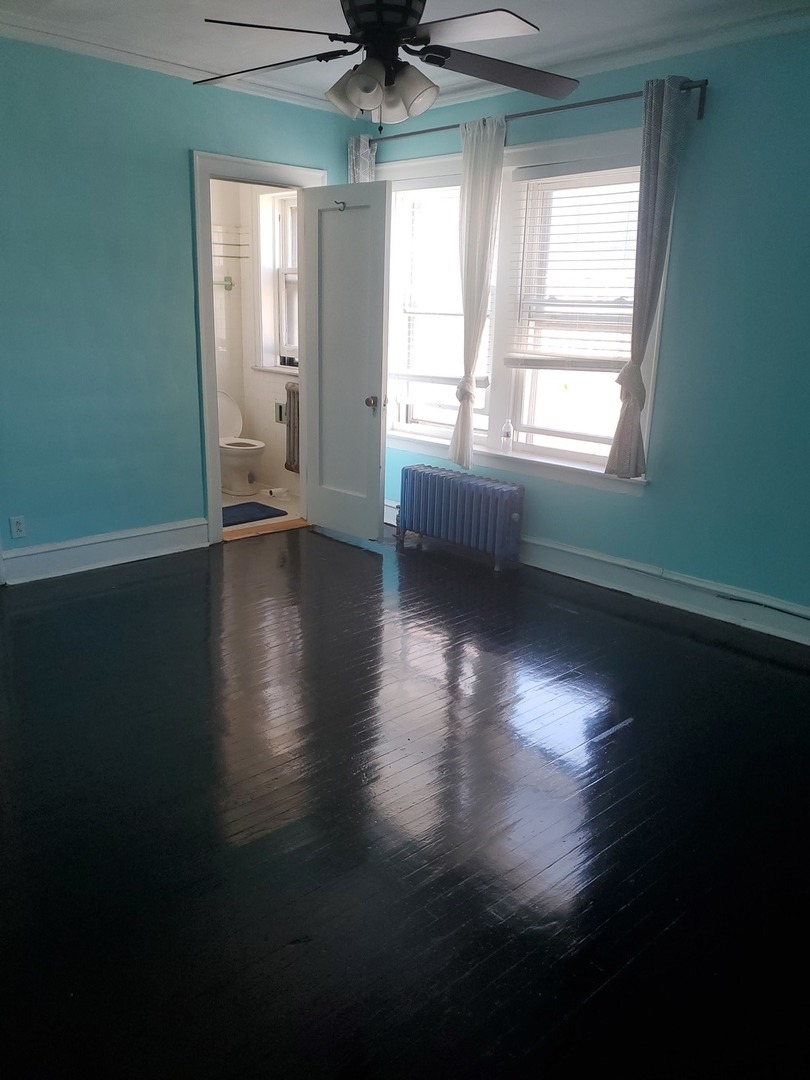 6906 S Oglesby Avenue C3 Property Photo 5