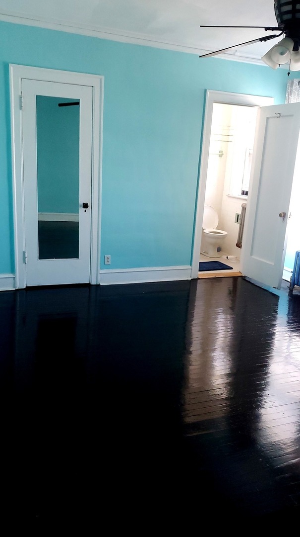 6906 S Oglesby Avenue C3 Property Photo 6