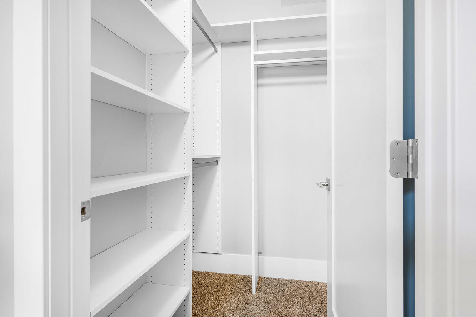 261 Washington Boulevard 401 Property Photo 11