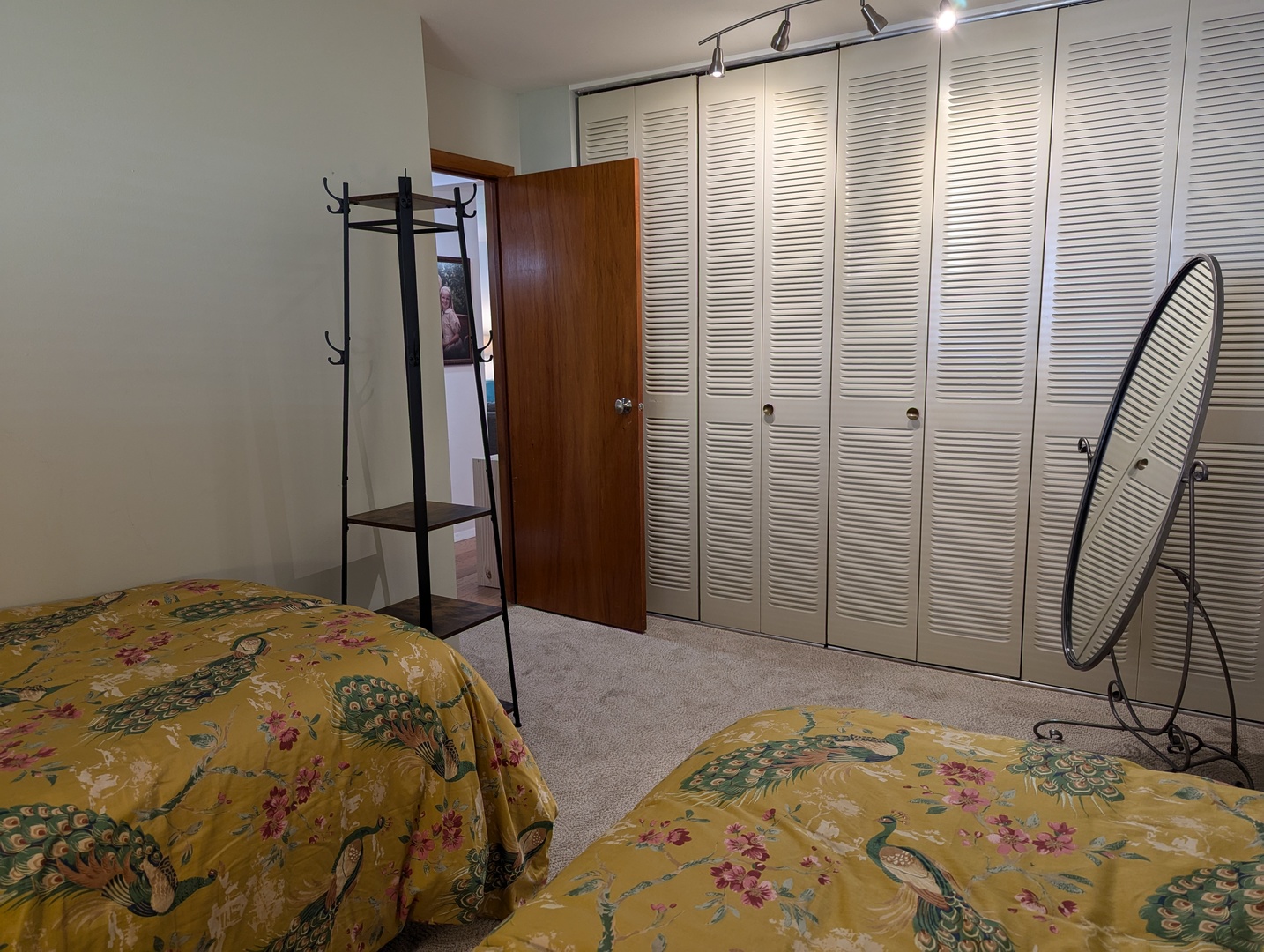 124 N Whistler Avenue A2 Property Photo 12