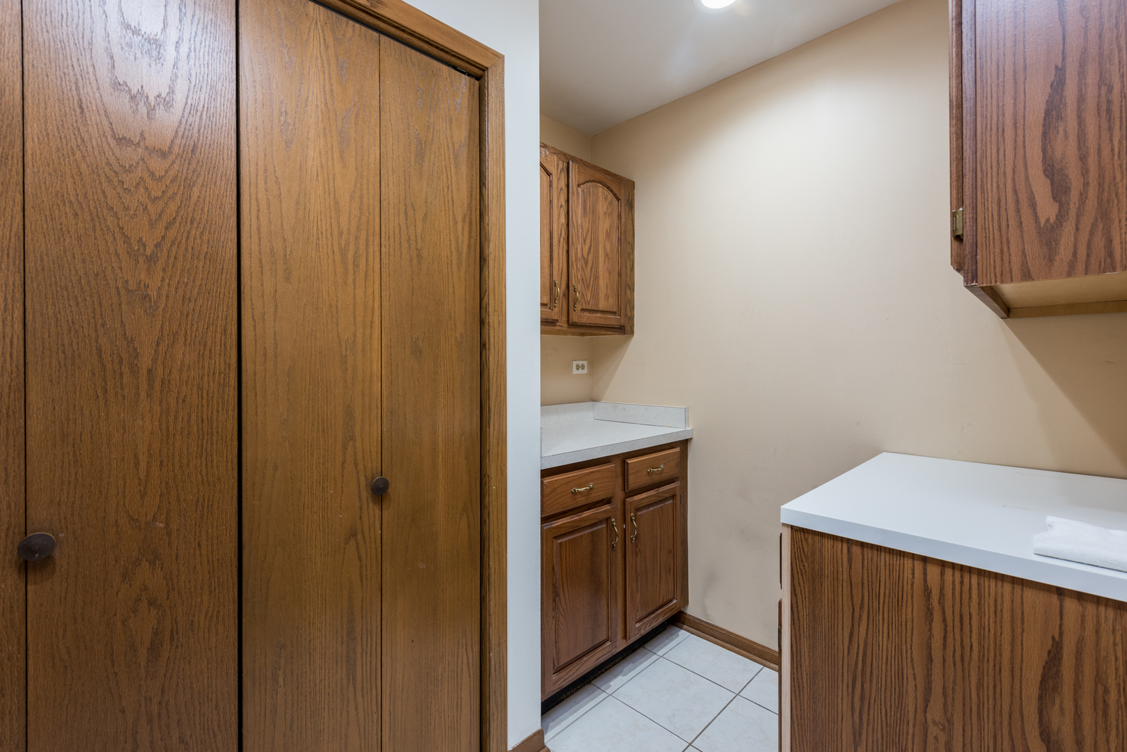 4074 Blackstone Avenue Property Photo 11