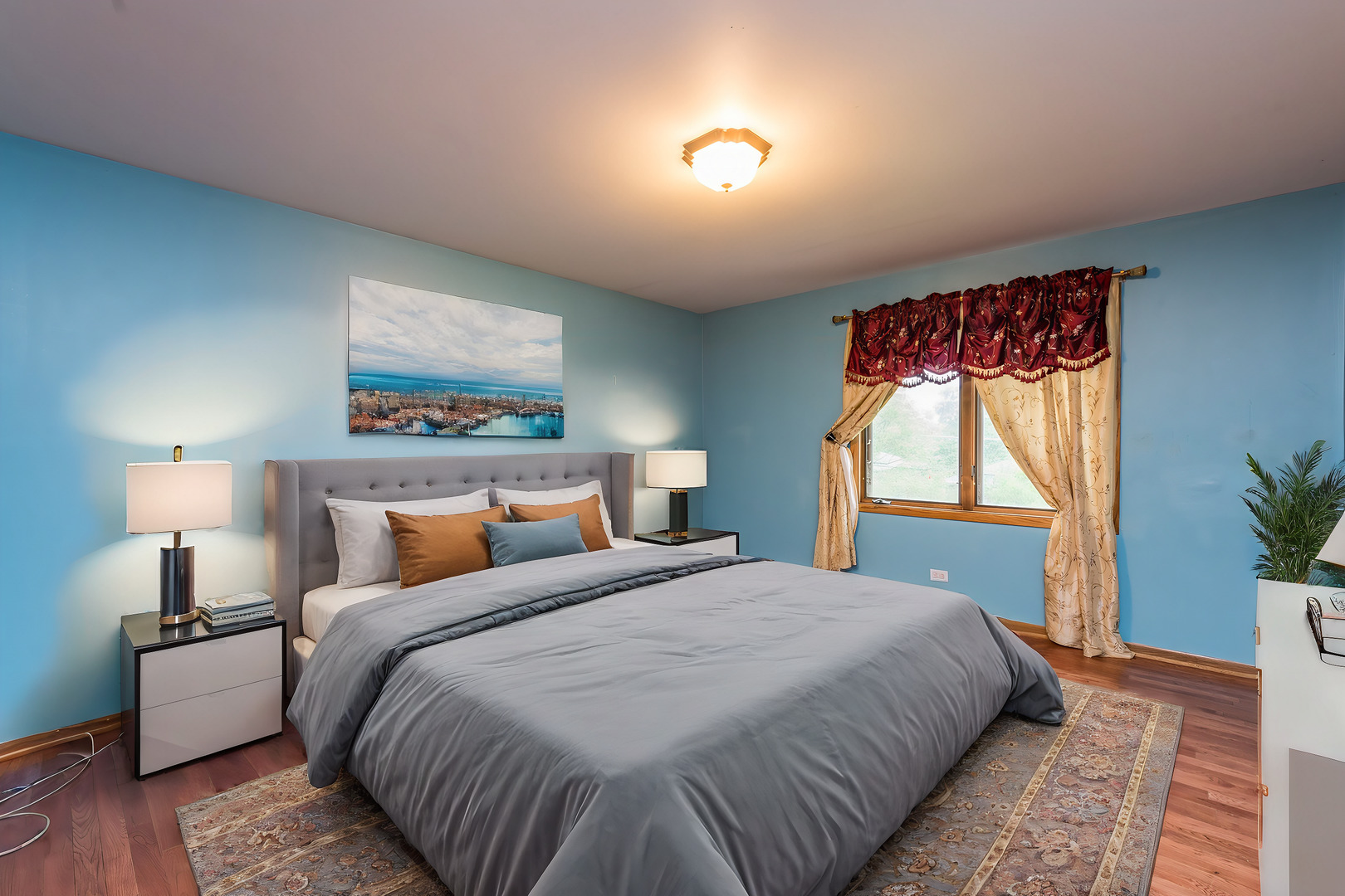 4074 Blackstone Avenue Property Photo 15