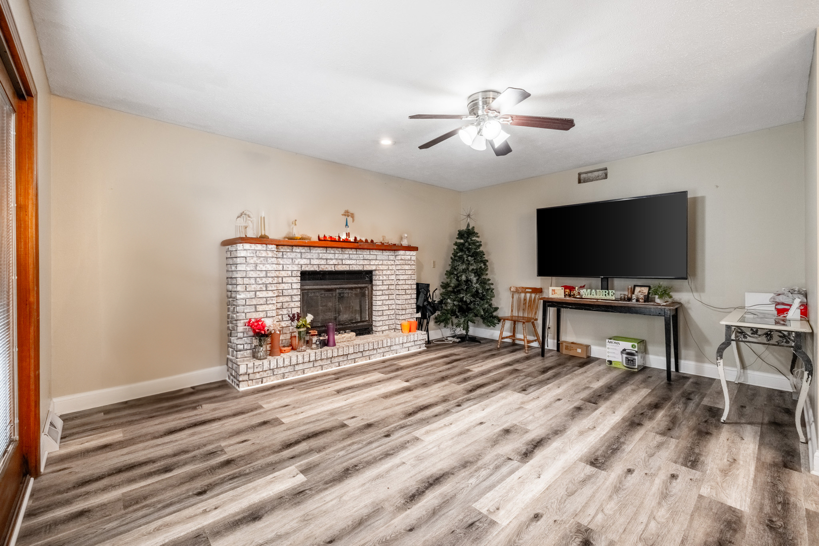 1585 Marshfield Drive Property Photo 16