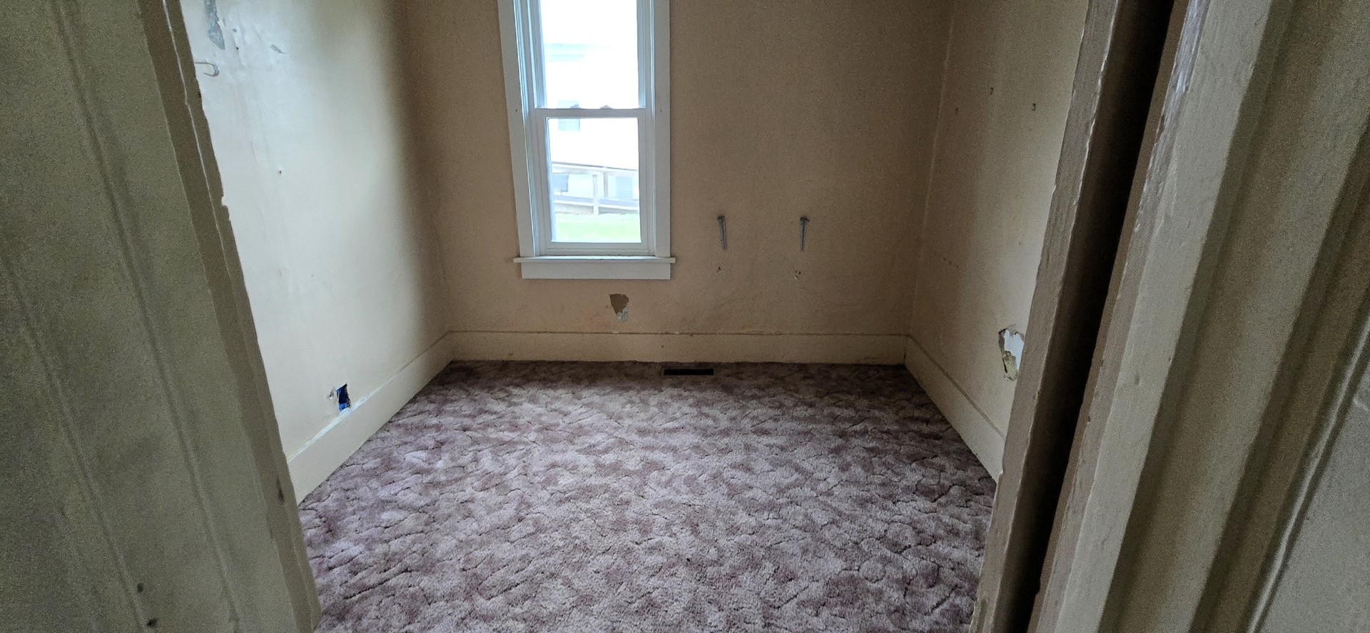 104 N Douglas Street Property Photo 16