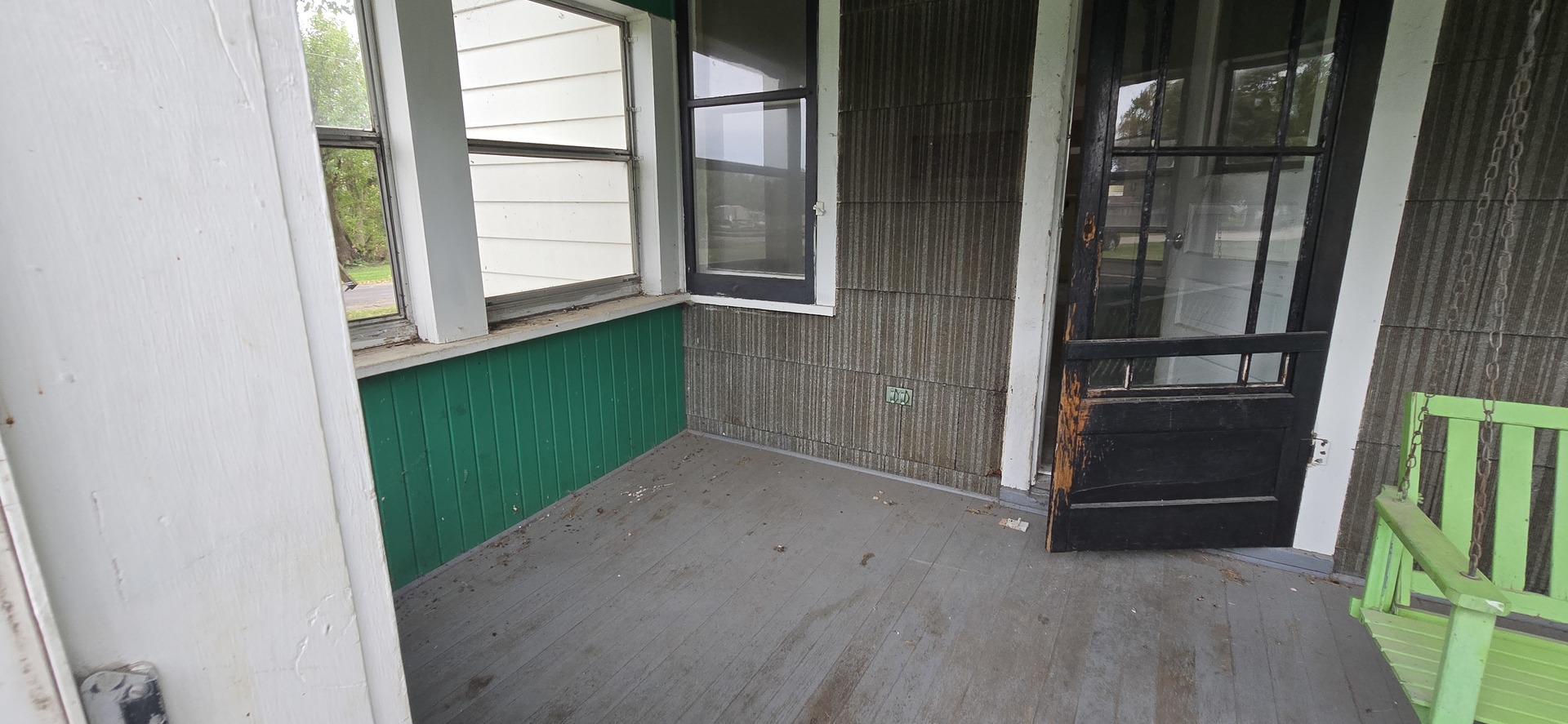104 N Douglas Street Property Photo 25