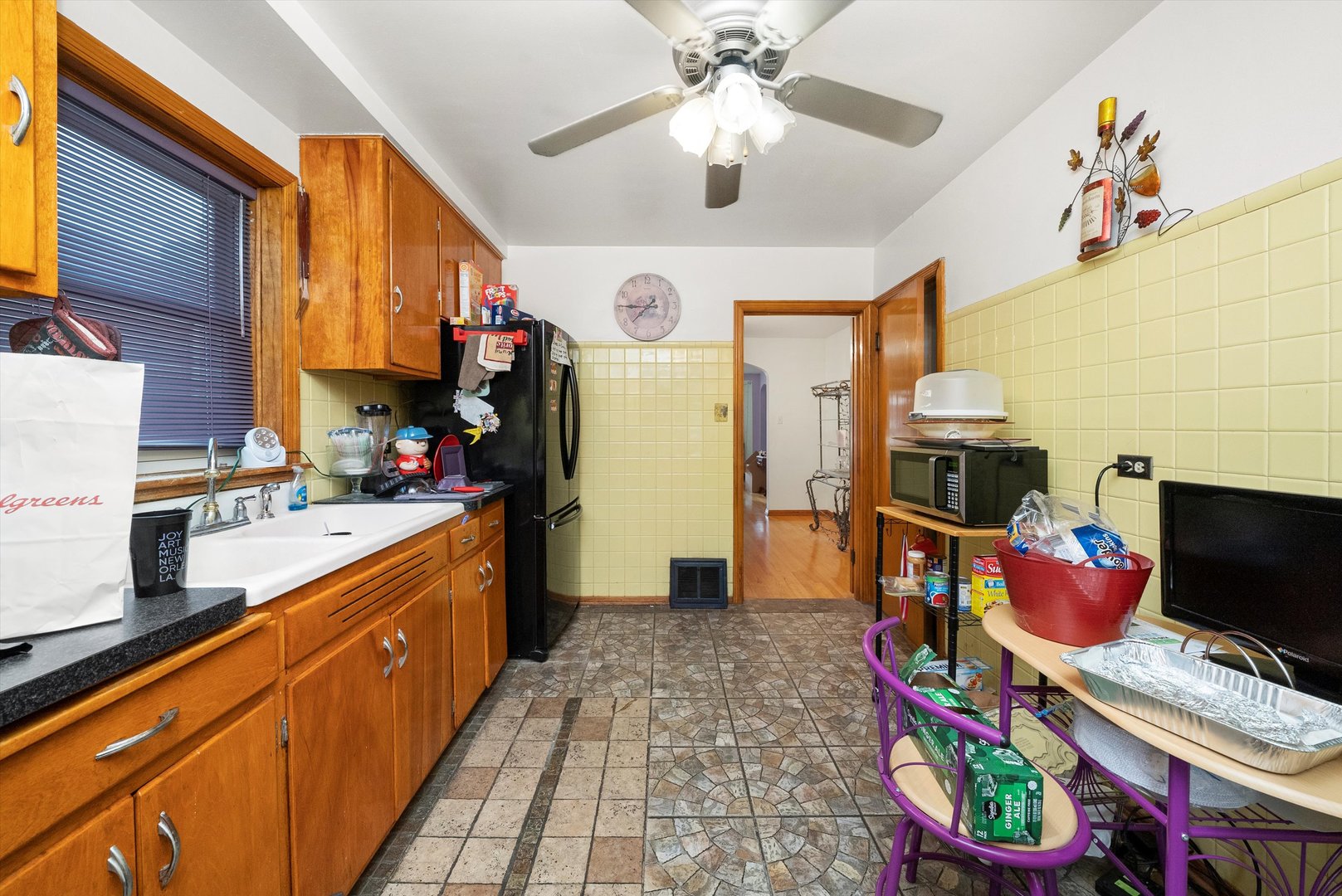10947 S Peoria St Property Photo 13