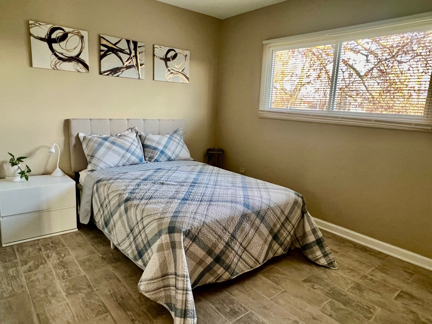 4764 S Shields Avenue Property Photo 11