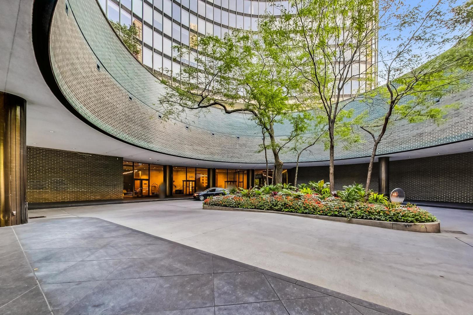 505 N Lake Shore Drive 708-709 Property Photo 6