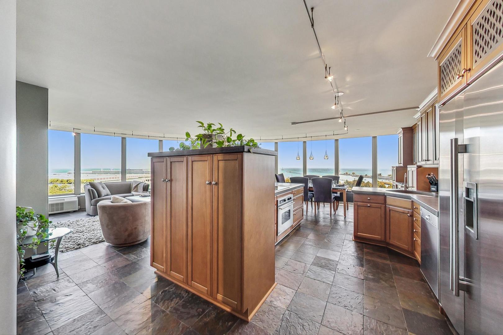 505 N Lake Shore Drive 708-709 Property Photo 11
