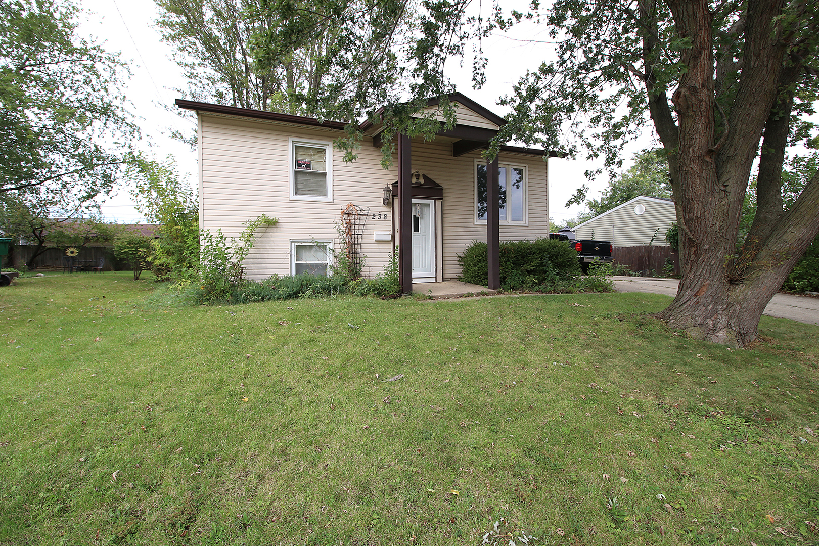 238 Healy Avenue Property Photo 2