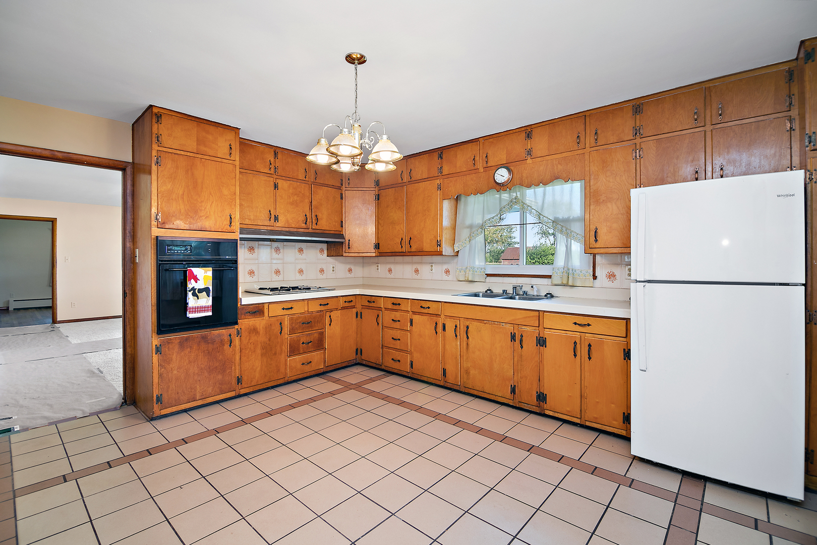 76 S 7000w Road Property Photo 8
