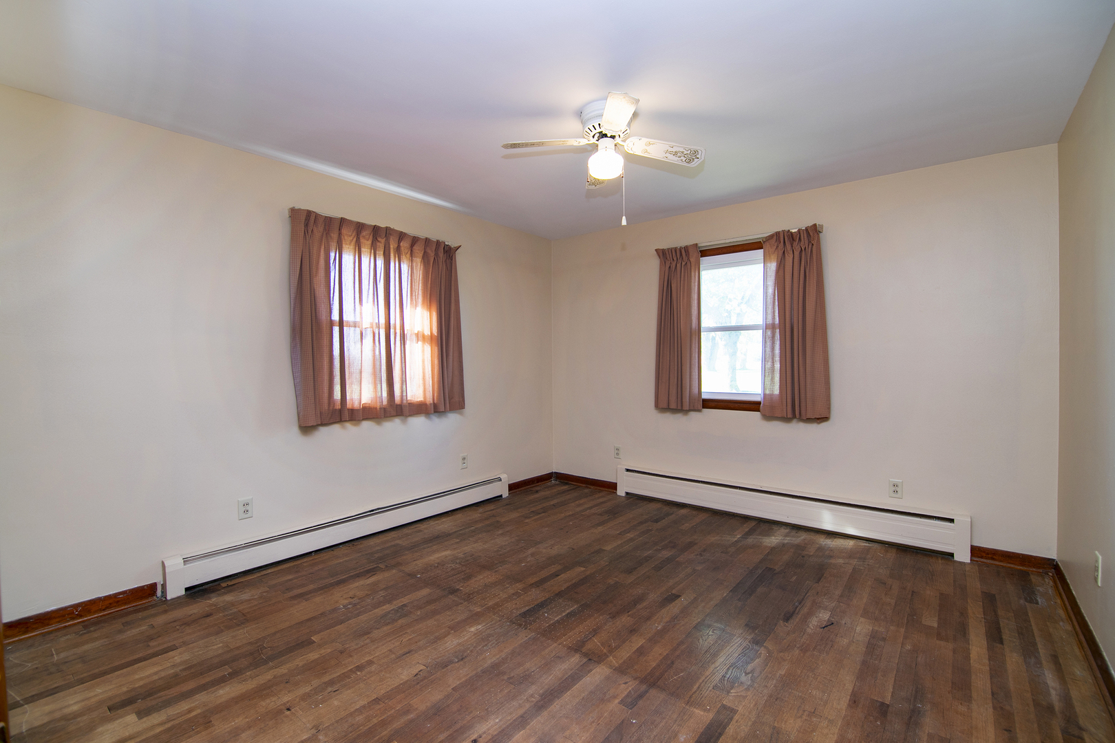 76 S 7000w Road Property Photo 13