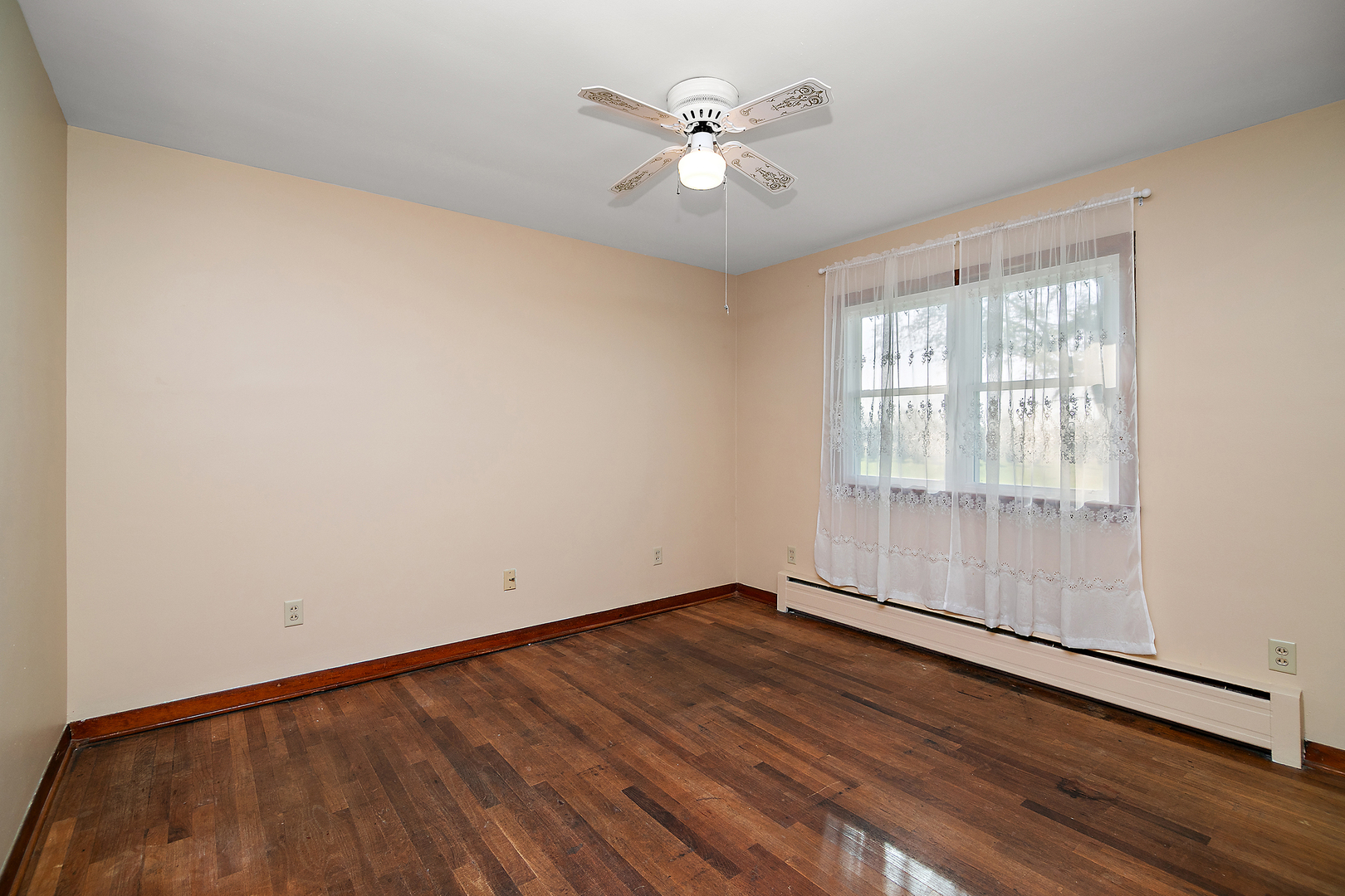 76 S 7000w Road Property Photo 15