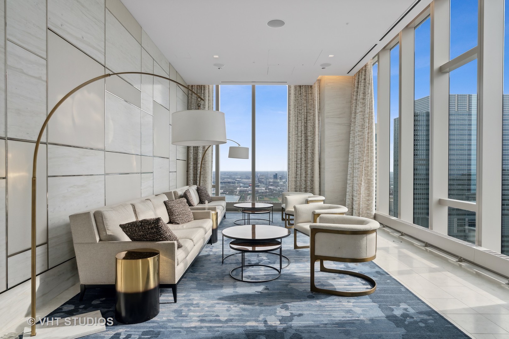 363 E Wacker Drive 7501 Property Photo 53
