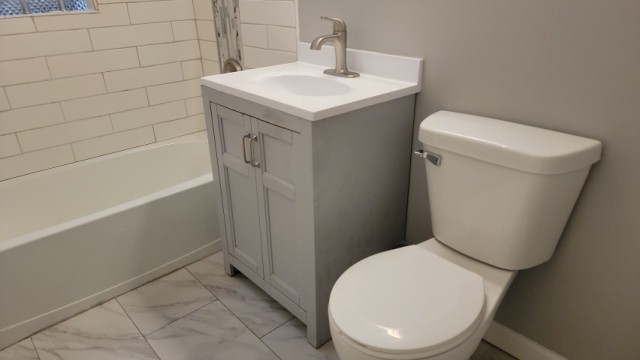 7513 S Aberdeen Street Property Photo 8