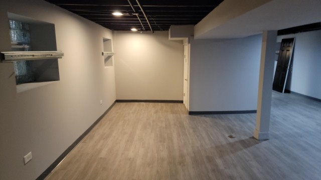 7513 S Aberdeen Street Property Photo 14