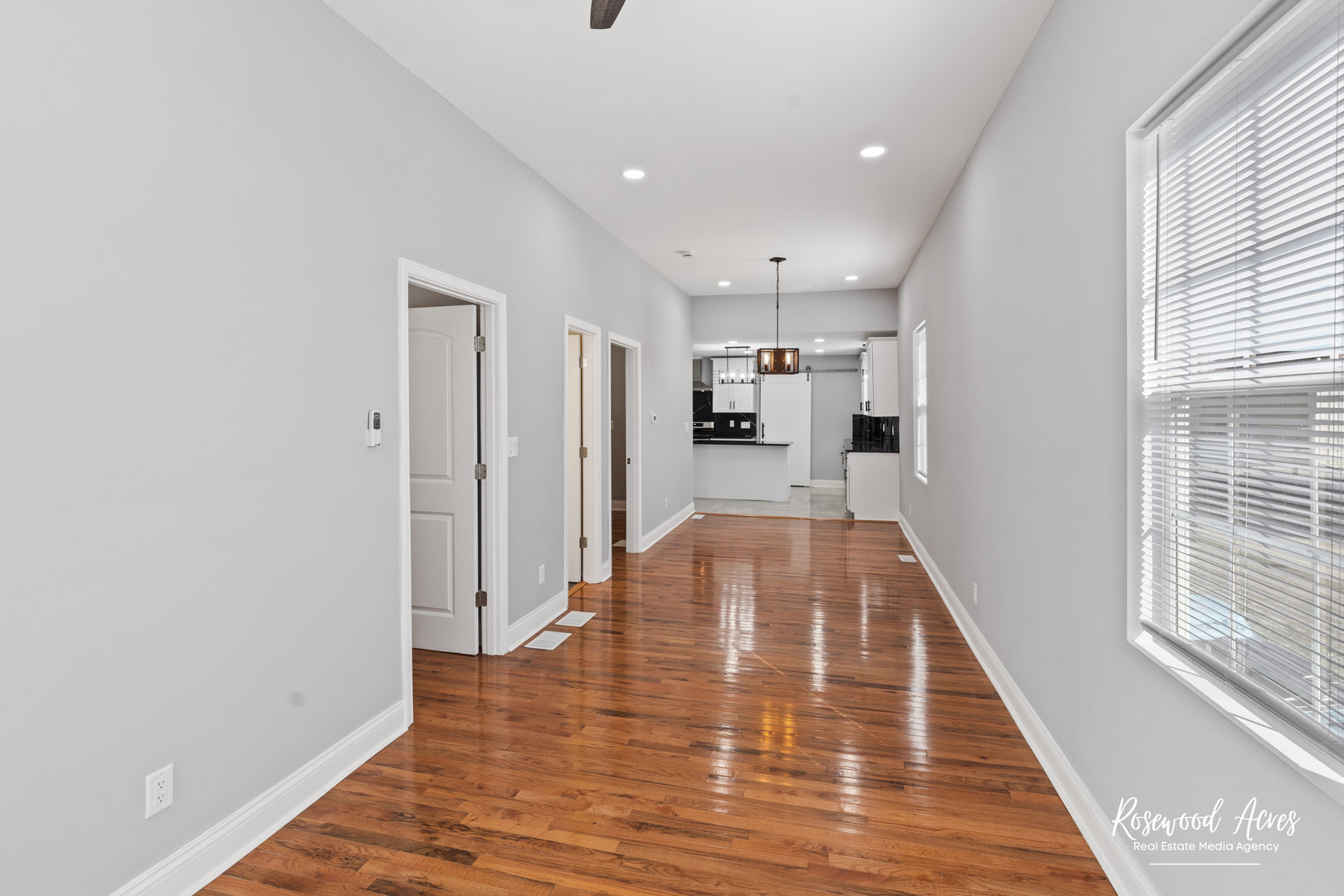 443 E Locust Street Property Photo 8