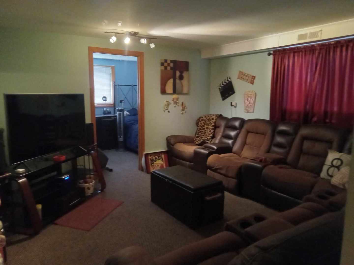 145 Westwood Dr Property Photo 6