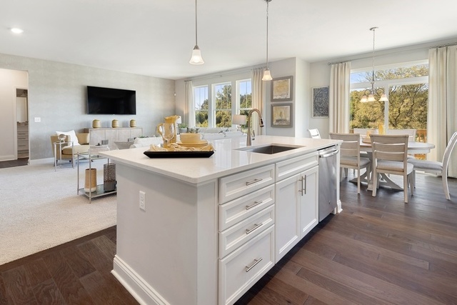 12524 Skeels Street Property Photo 4