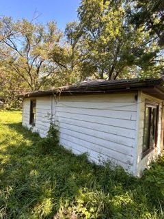 1230 W Broadview Avenue Property Photo 2