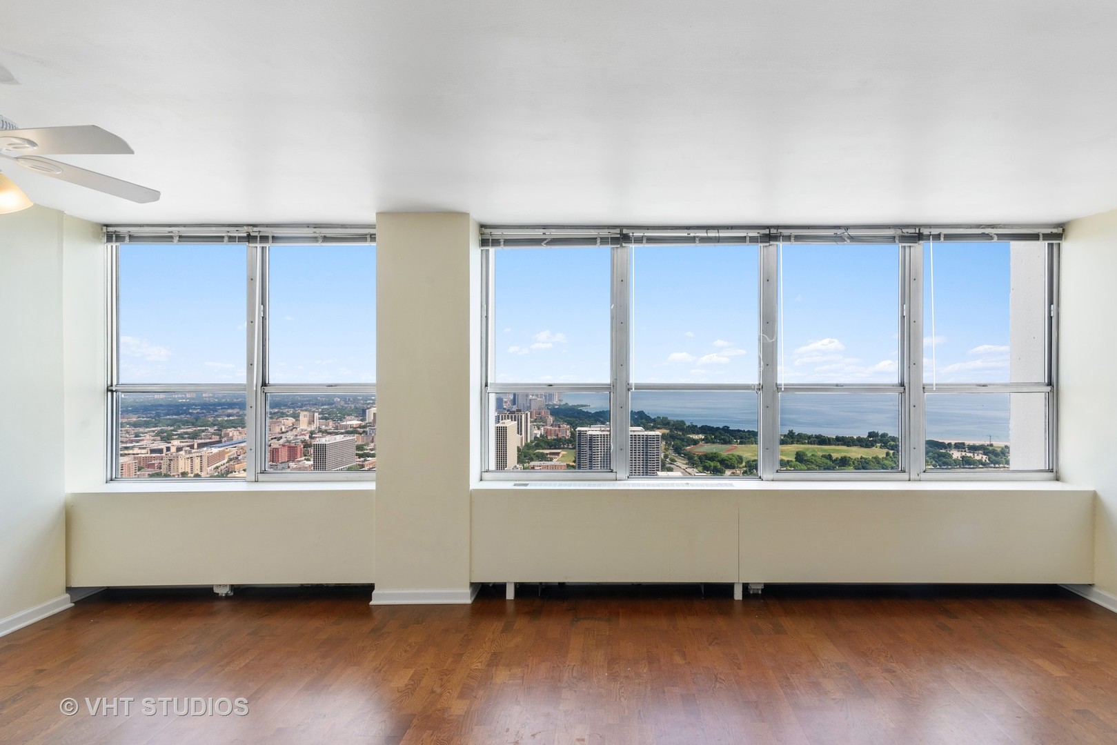 655 W Irving Park Rd Property Photo 8