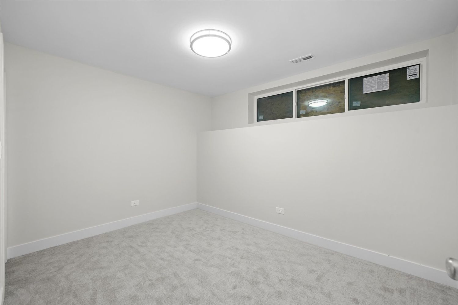 7147 S University Ave Property Photo 22