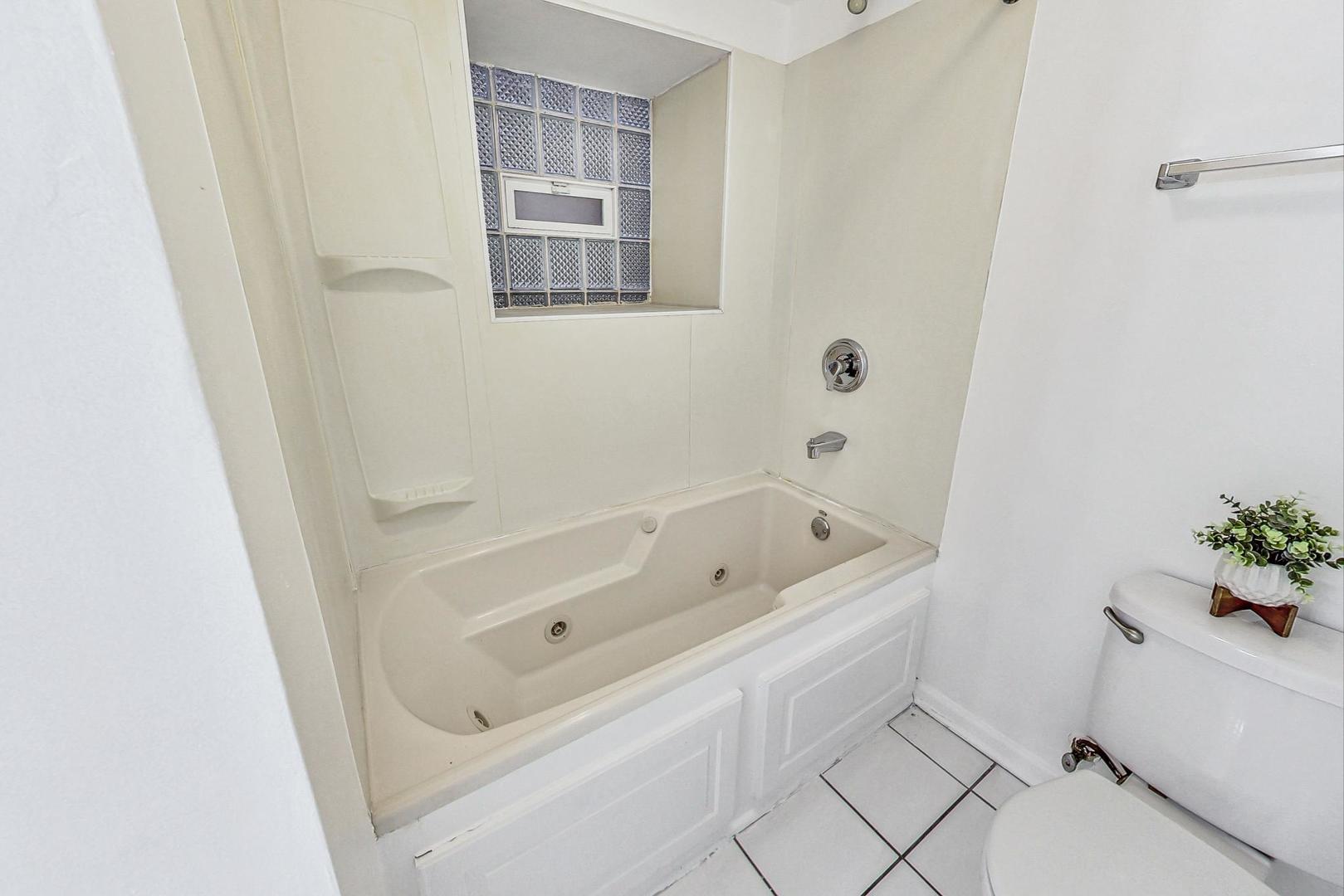 6209 S Dorchester Avenue 1 Property Photo 27