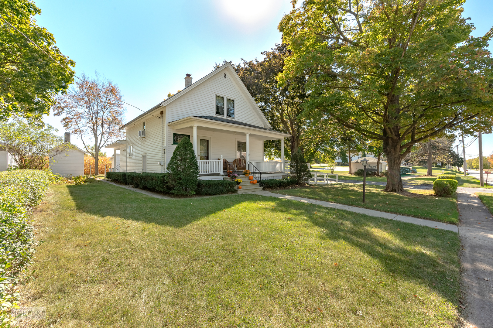 8336 Fox River Drive Property Photo 2
