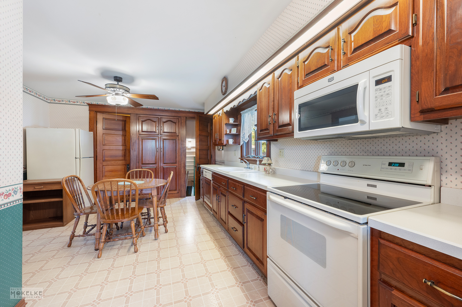 8336 Fox River Drive Property Photo 29