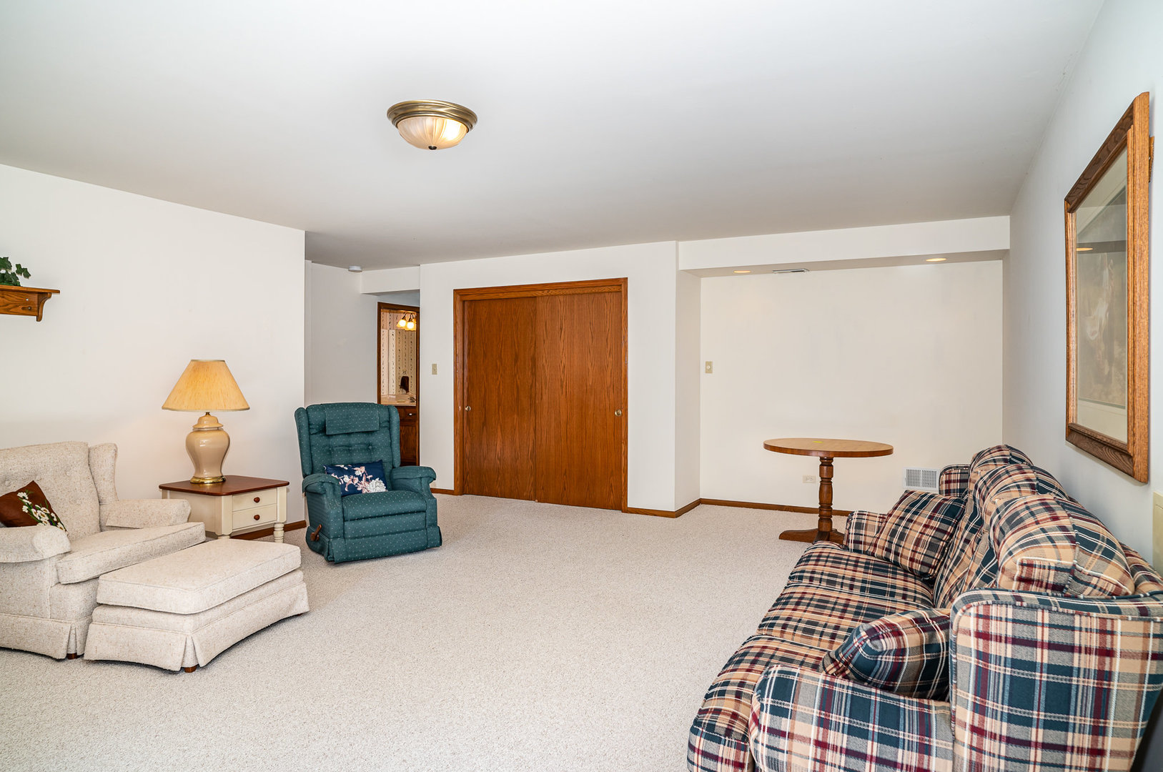 111 Village Woods Dr Property Photo 6